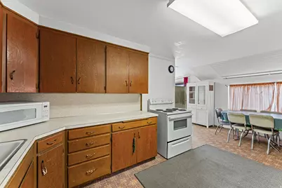 110 S 200 W, Emery, UT 84522 - Photo 7