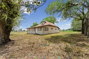 110 S 200 W, Emery, UT 84522 - Photo 21