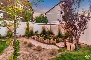 173 E Meandering Way, Saratoga Springs, UT 84045 - Photo 15