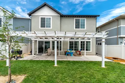 173 E Meandering Way, Saratoga Springs, UT 84045 - Photo 11