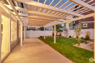 173 E Meandering Way, Saratoga Springs, UT 84045 - Photo 13