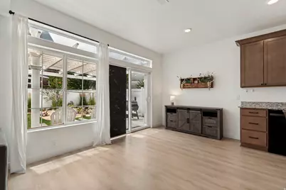 173 E Meandering Way, Saratoga Springs, UT 84045 - Photo 7