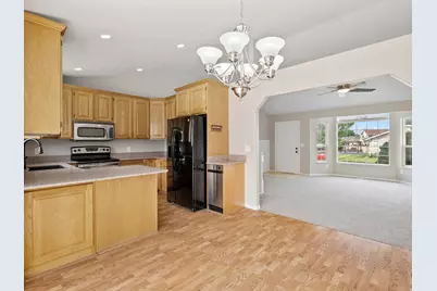 2108 N 1100 E, Lehi, UT 84043 - Photo 7