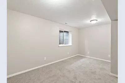 2108 N 1100 E, Lehi, UT 84043 - Photo 23