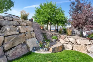 2104 E Weeping Cherry Ln, Eagle Mountain, UT 84005 - Photo 47