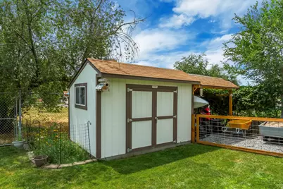 1111 W 500 S, Layton, UT 84041 - Photo 35