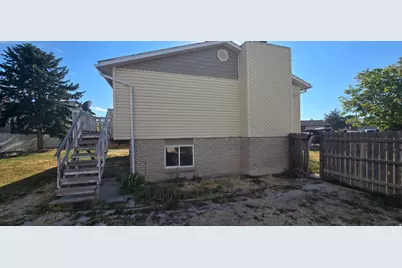 4689 W Delta Park Cir, West Valley, UT 84120 - Photo 5