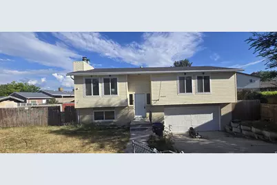 4689 W Delta Park Cir, West Valley, UT 84120 - Photo 1
