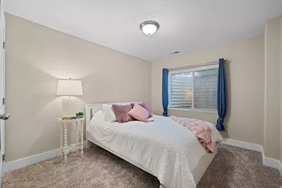278 W Lariat Blvd S, Saratoga Springs, UT 84045 - Photo 29