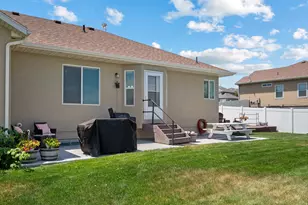 278 W Lariat Blvd S, Saratoga Springs, UT 84045 - Photo 37