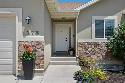278 W Lariat Blvd S, Saratoga Springs, UT 84045 - Photo 3