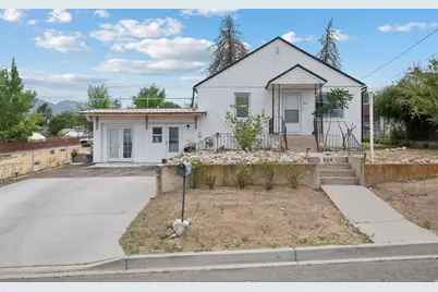 864 E 100 S, Payson, UT 84651 - Photo 1
