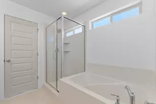 2218 N Hooded Crane Dr, Clinton, UT 84015 - Photo 23