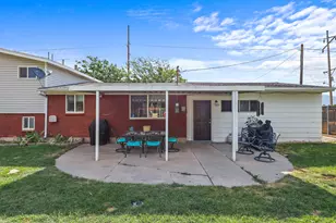 7282 S 2700 W, West Jordan, UT 84084 - Photo 7