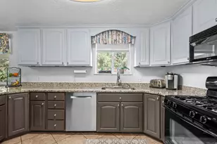 7282 S 2700 W, West Jordan, UT 84084 - Photo 19