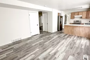 705 N 310 E, Tooele, UT 84074 - Photo 23