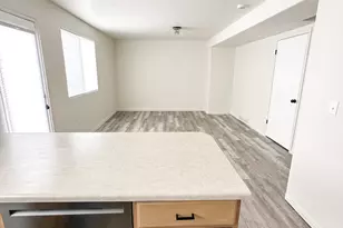 705 N 310 E, Tooele, UT 84074 - Photo 17