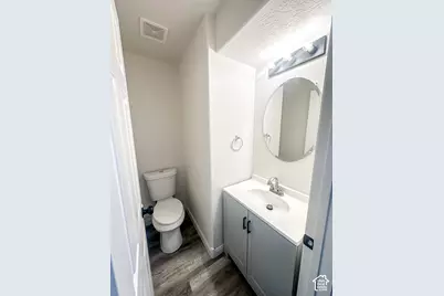 705 N 310 E, Tooele, UT 84074 - Photo 27