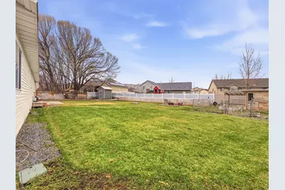 916 W 675 N, Tremonton, UT 84337 - Photo 7