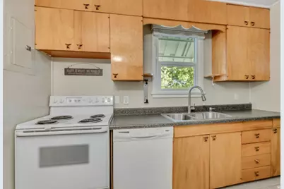 965 39th St, South Ogden, UT 84403 - Photo 3