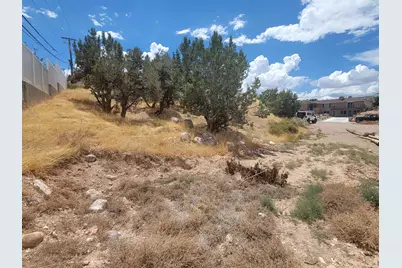 409 S Casa Loma Ln, Cedar City, UT 84720 - Photo 3