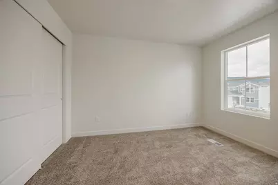 2225 E Granite Ln N, Eagle Mountain, UT 84005 - Photo 37