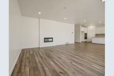 2225 E Granite Ln N, Eagle Mountain, UT 84005 - Photo 7