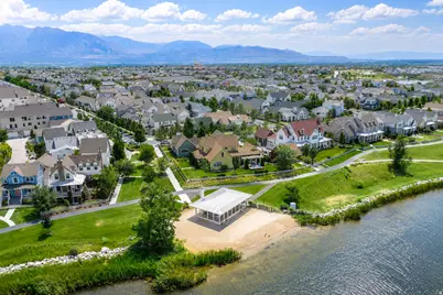 10561 S Boathouse Cir, South Jordan, UT 84095 - Photo 41
