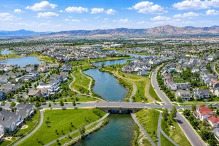 10561 S Boathouse Circle, South Jordan, UT 84095 - Photo 5