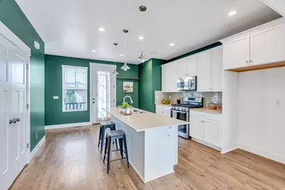 10561 S Boathouse Cir, South Jordan, UT 84095 - Photo 19