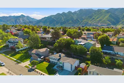 11875 S Elm Ridge Rd, Sandy, UT 84094 - Photo 41