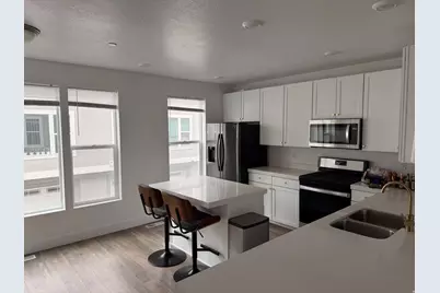 3839 W Gartmore Ln, Taylorsville, UT 84129 - Photo 5