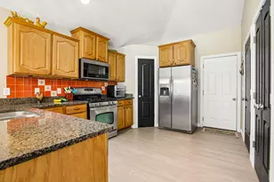 7363 N Ute Dr, Eagle Mountain, UT 84005 - Photo 7