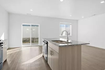 26 S 410 W, Providence, UT 84332 - Photo 5