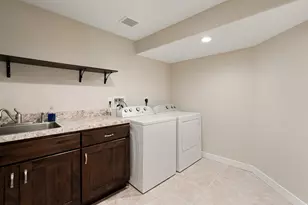 1319 S Thoroughbred Circle, Kaysville, UT 84037 - Photo 41