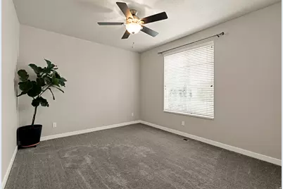 1319 S Thoroughbred Cir, Kaysville, UT 84037 - Photo 31