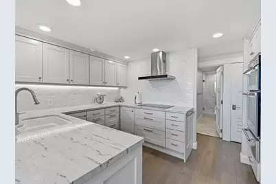 241 N Vine E #804 E, Salt Lake City, UT 84103 - Photo 17