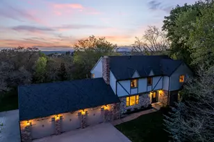 6069 S 2900 E, Uintah, UT 84403 - Photo 1