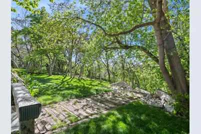 6069 S 2900 E, Uintah, UT 84403 - Photo 23