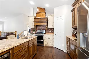 5343 S Morning Oaks Dr, Salt Lake City, UT 84123 - Photo 9
