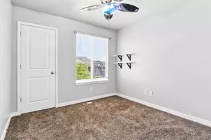11954 S Forester Peak Pl W, Herriman, UT 84096 - Photo 17