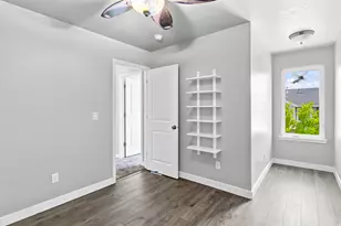 11954 S Forester Peak Pl W, Herriman, UT 84096 - Photo 19