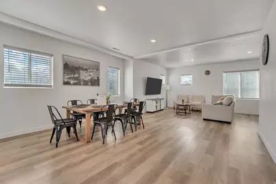5502 W Victory Lap Ct, West Valley, UT 84120 - Photo 5