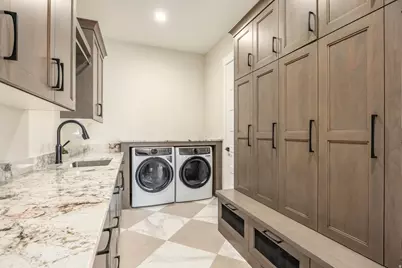 6244 W Fort Pierce Way, Herriman, UT 84096 - Photo 17