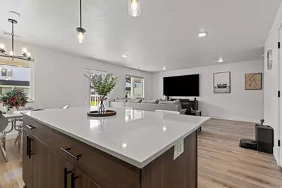 3097 S Old Emigrant Rd #A, Syracuse, UT 84075 - Photo 11