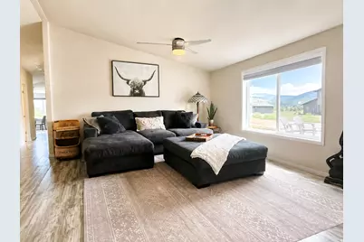 189 E Froghair Cir, Garden City, UT 84028 - Photo 19