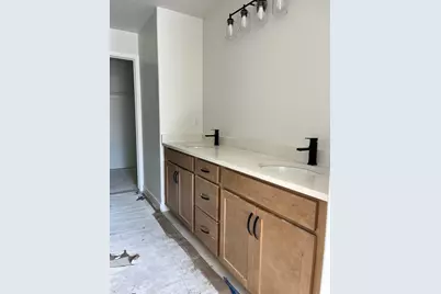 6842 S Survey Peak Ln #311, West Jordan, UT 84081 - Photo 5