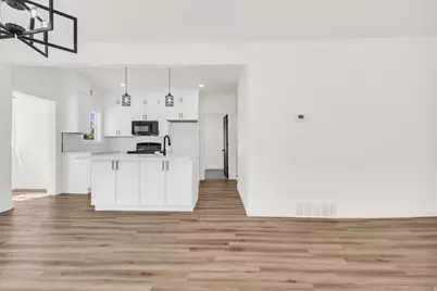 2067 Quincy Ave, Ogden, UT 84401 - Photo 9