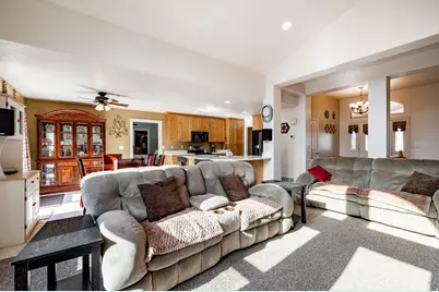 2485 S 1875 W, Syracuse, UT 84075 - Photo 11