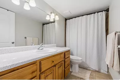 2208 E 450 S, Spanish Fork, UT 84660 - Photo 31